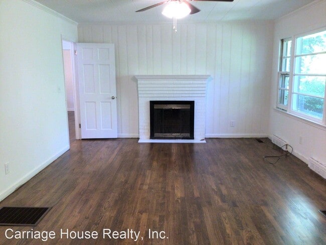 Building Photo - 3 br, 1 bath House - 725 Gaines School Rd