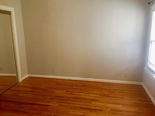 Foto del edificio - 4305 Murphy Rd