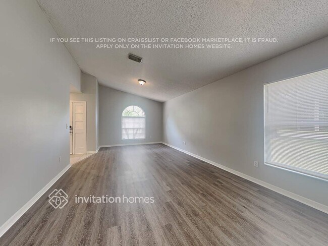 Building Photo - 1849 Coyote Pl