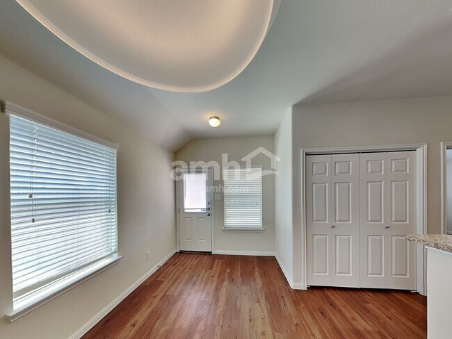 Building Photo - 5907 Stockholm Ct