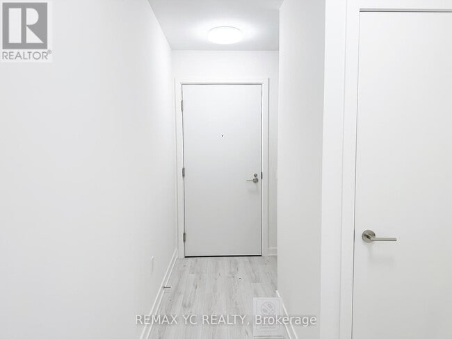 Building Photo - 120 Broadway Ave