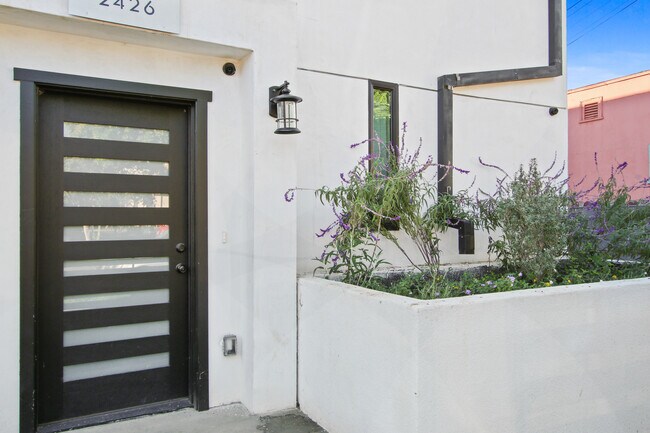 Building Photo - 2426 Boulder St