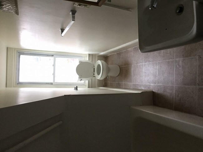Foto del edificio - 538 W Orange St