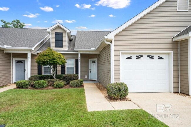 Building Photo - 2651 S Juniper St