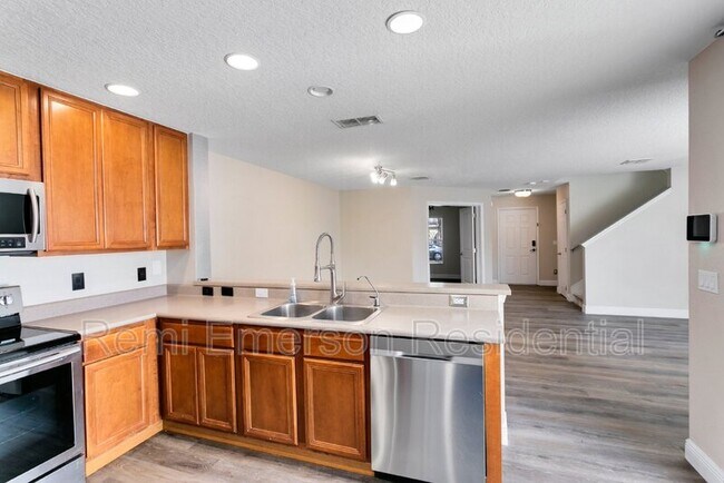 Building Photo - 13028 Auburn Cove Ln
