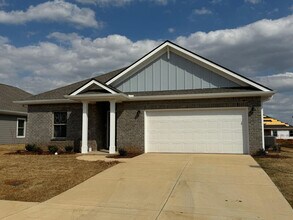 Building Photo - 12660 Whitcomb Cir