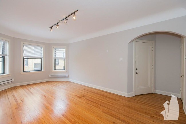 Foto del edificio - 2317 N Rockwell St