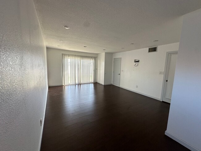 Building Photo - 480 N State College Blvd