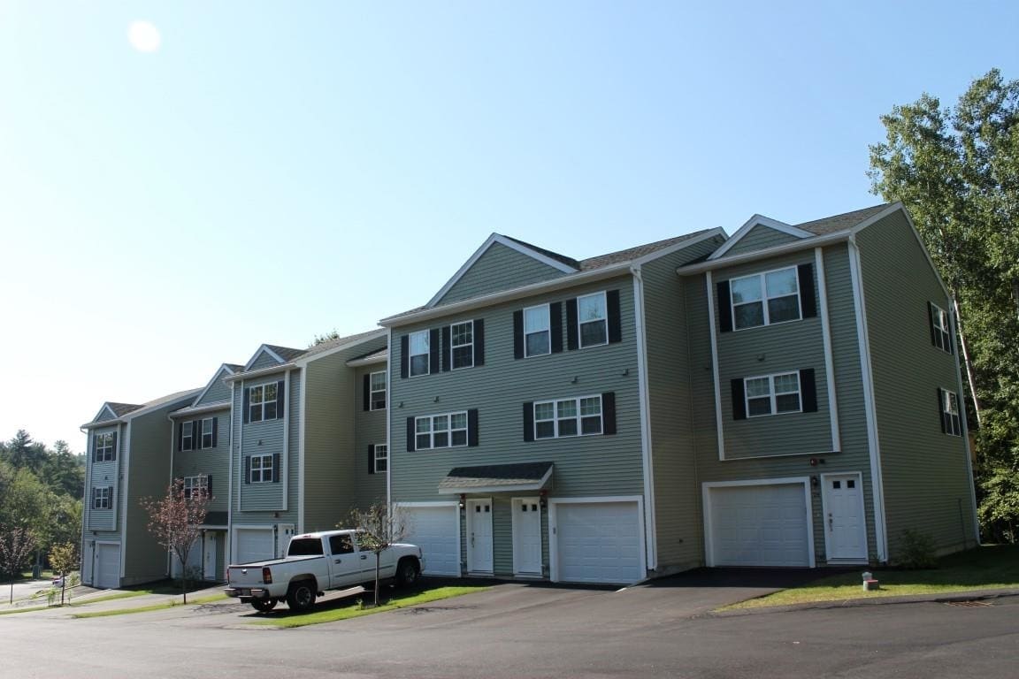 39 Breckenridge Way, Laconia, NH 03246 Townhome Rentals in Laconia NH