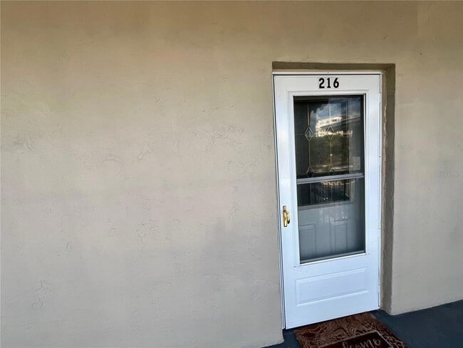 Building Photo - 2100 N Peninsula Ave