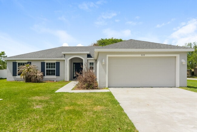 Building Photo - 828 Valnera Ct