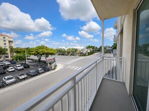 Building Photo - 7270 SW 88th St