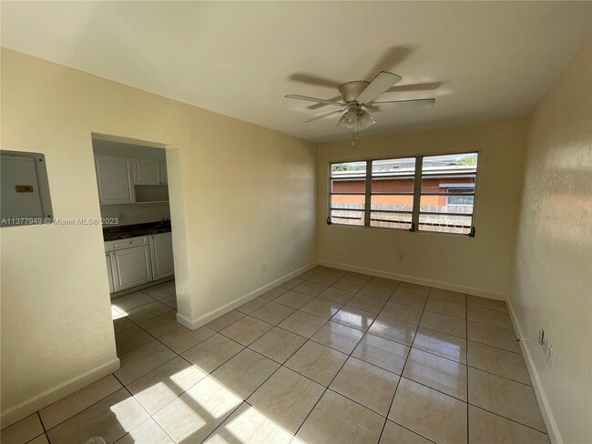 Photo - 1824 Adams St Apartment