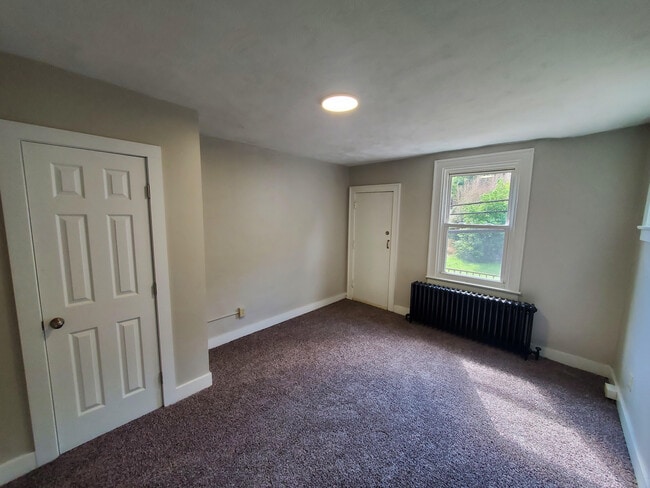 Building Photo - 552 Larimer Ave