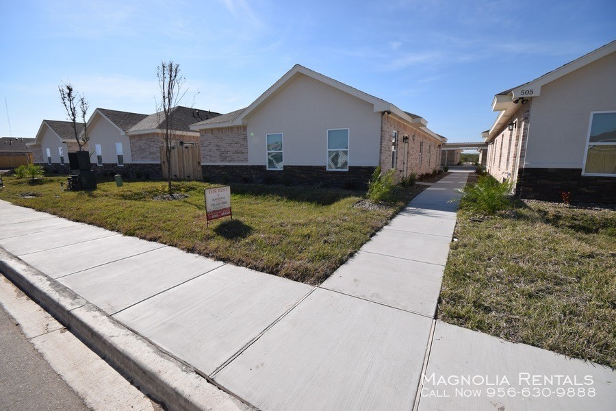 Sprague Village Apartments Apartment for Rent in Edinburg, TX