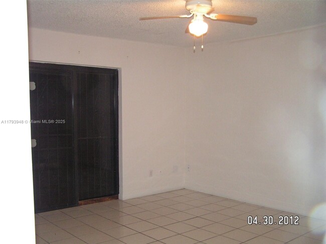 Building Photo - 28155 SW 142nd Ct