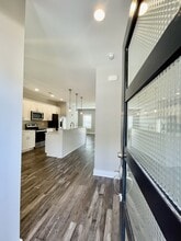 Building Photo - 33 Zentry Pl