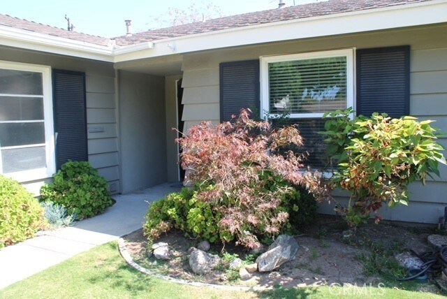 Foto del edificio - 548 Stanford Ave