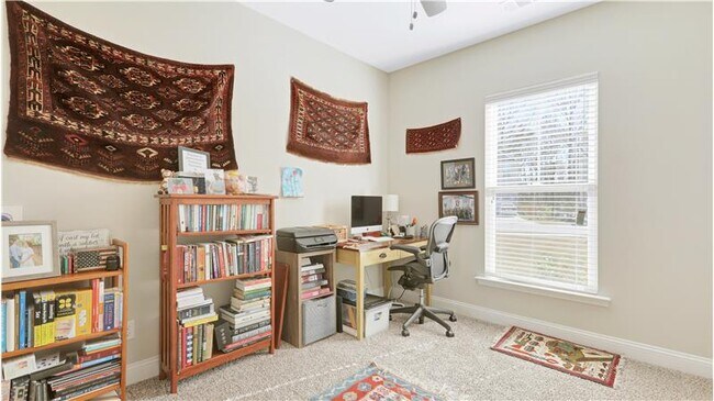 Foto del edificio - 170 Whitaker Way N