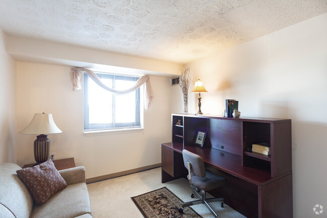 2 BR, 1 BA - Center Line Park Tower Senior 62+