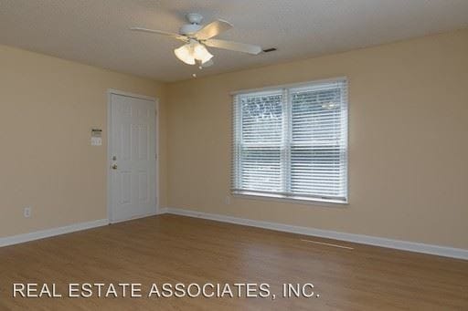 Building Photo - 32 Dansey Cir