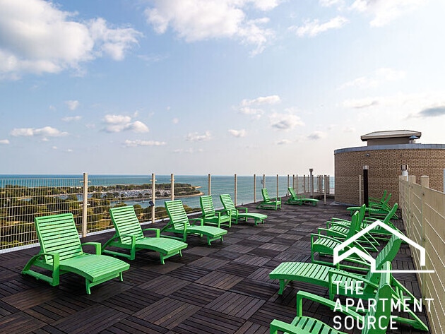 Foto del edificio - 3950 N Lake Shore Dr