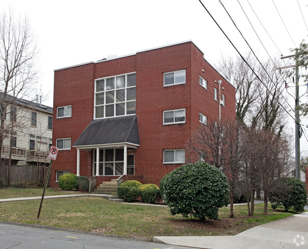 Primary Photo - 3122 9th Rd N