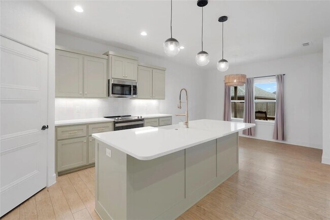 Foto del edificio - 4533 Seals Ln