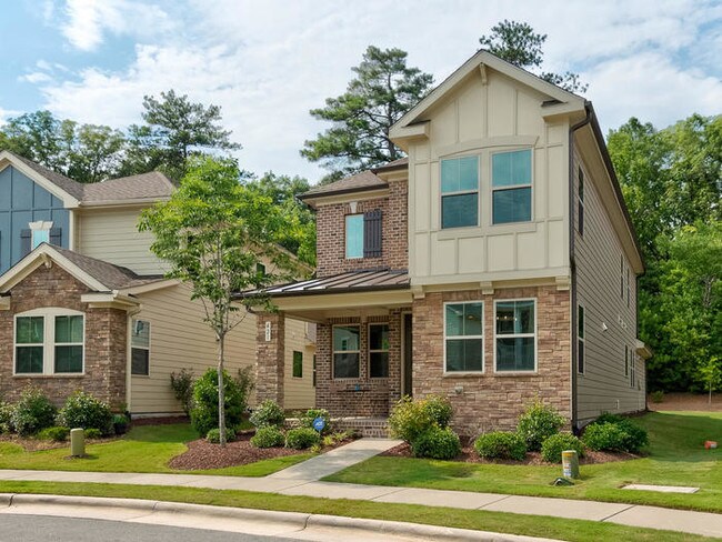 Building Photo - RTP  Location - Master down & Up