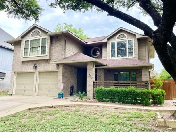 Building Photo - 1212 Weatherford Dr