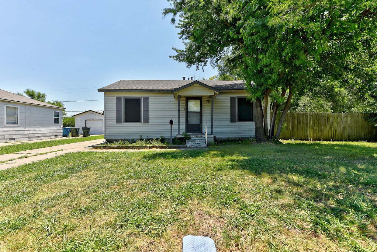 Foto principal - 416 Reed Pl
