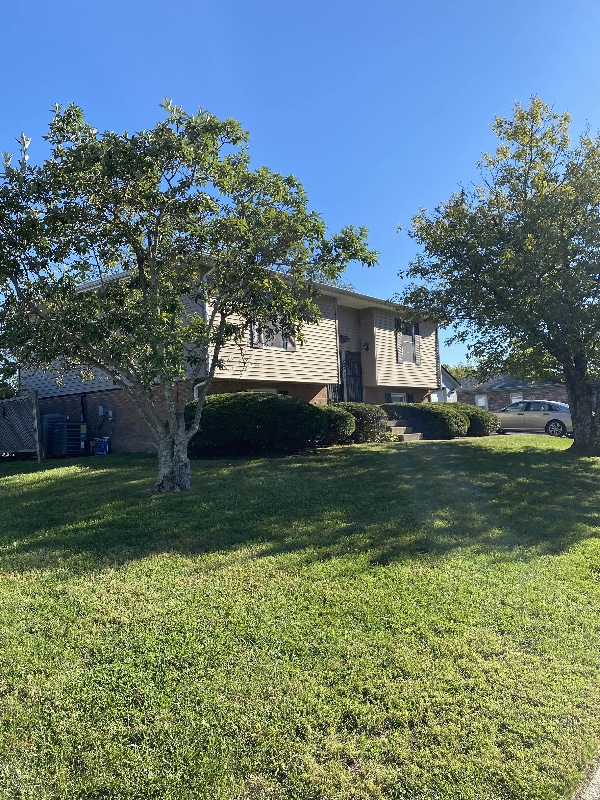 Building Photo - 3200 Mammoth Dr