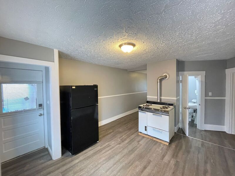 436 Granite St Unit 2, Manchester, NH 03102 Condo for Rent in