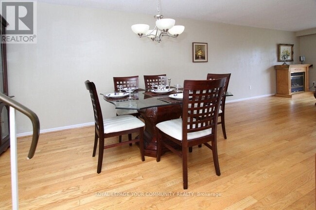 Photo du bâtiment - 3318 Strabane Dr