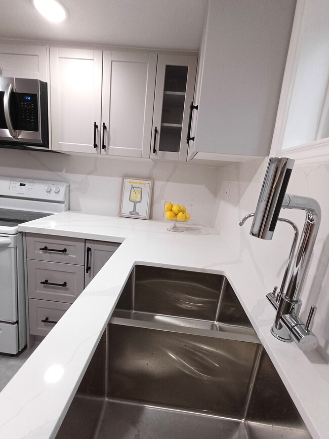 Photo du bâtiment - 712 Lublin Av