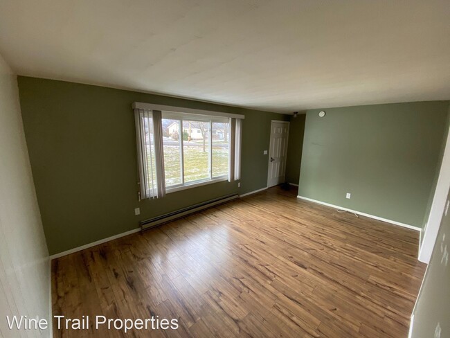 Foto del edificio - 3 br, 1 bath House - 26 Franklin Street