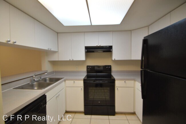 Building Photo - 11550 Baywood Meadows Dr