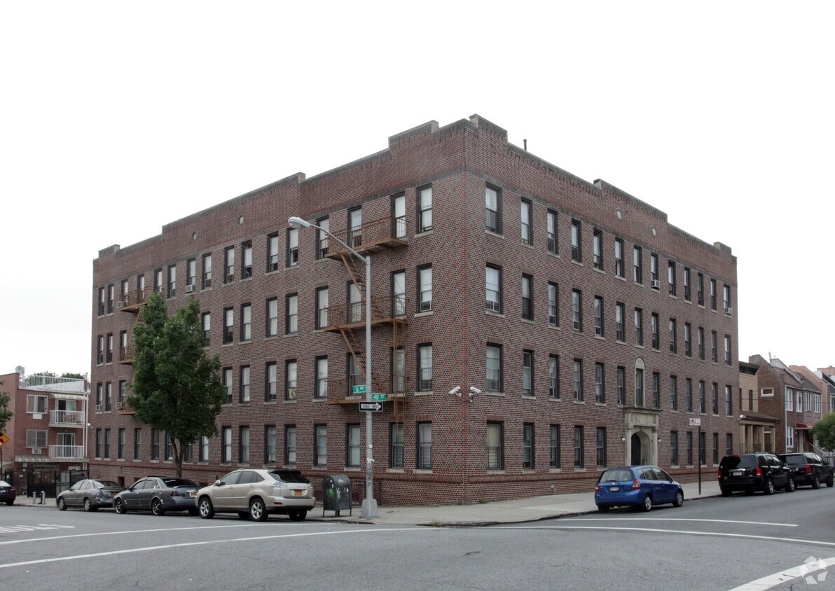 Foto principal - 601 40th St