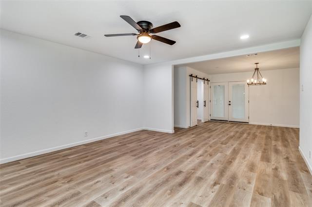 Foto del edificio - 1208 N Grant Dr