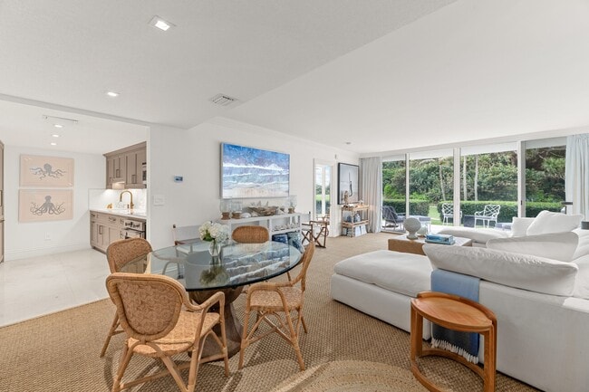 Building Photo - 2774 S Ocean Blvd