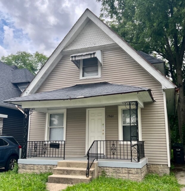 Foto principal - 1560 Pinewood Ave