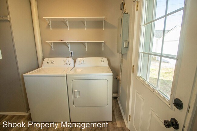 Building Photo - 2 br, 1 bath House - 2910 Underwood St