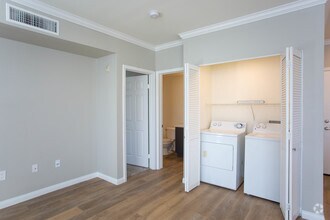 The Paseo at Town Center photo'