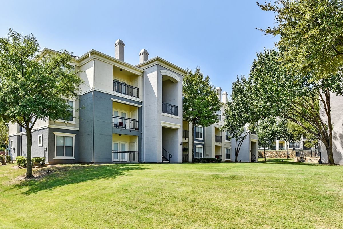 Abbey at Vista Ridge Apartments Lewisville, TX