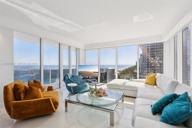 Foto del edificio - 10275 Collins Ave