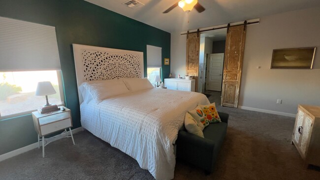 Building Photo - Furnished 4 Bedroom in NW Tucson