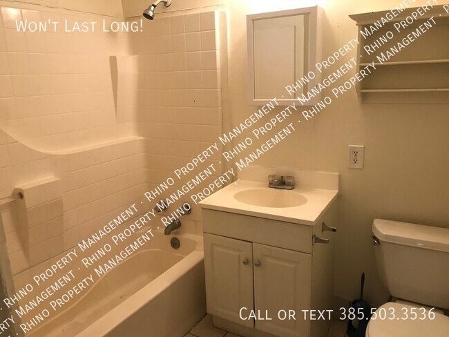 Foto del edificio - REDUCED RENT! 1 Bed/1 Bath Apartment in Ogden