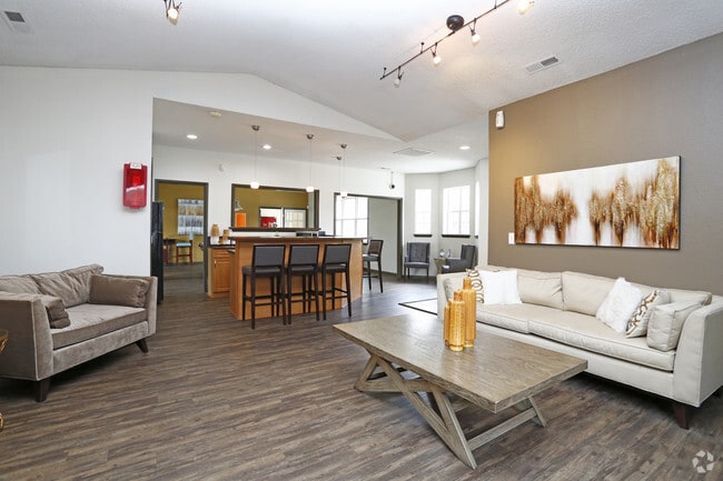 Clubroom - Cape Harbor