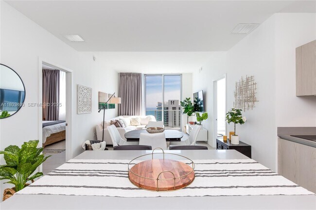 Foto del edificio - 4010 S Ocean Dr