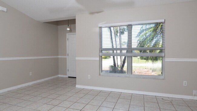 Foto del edificio - 3309 SW Frankford St